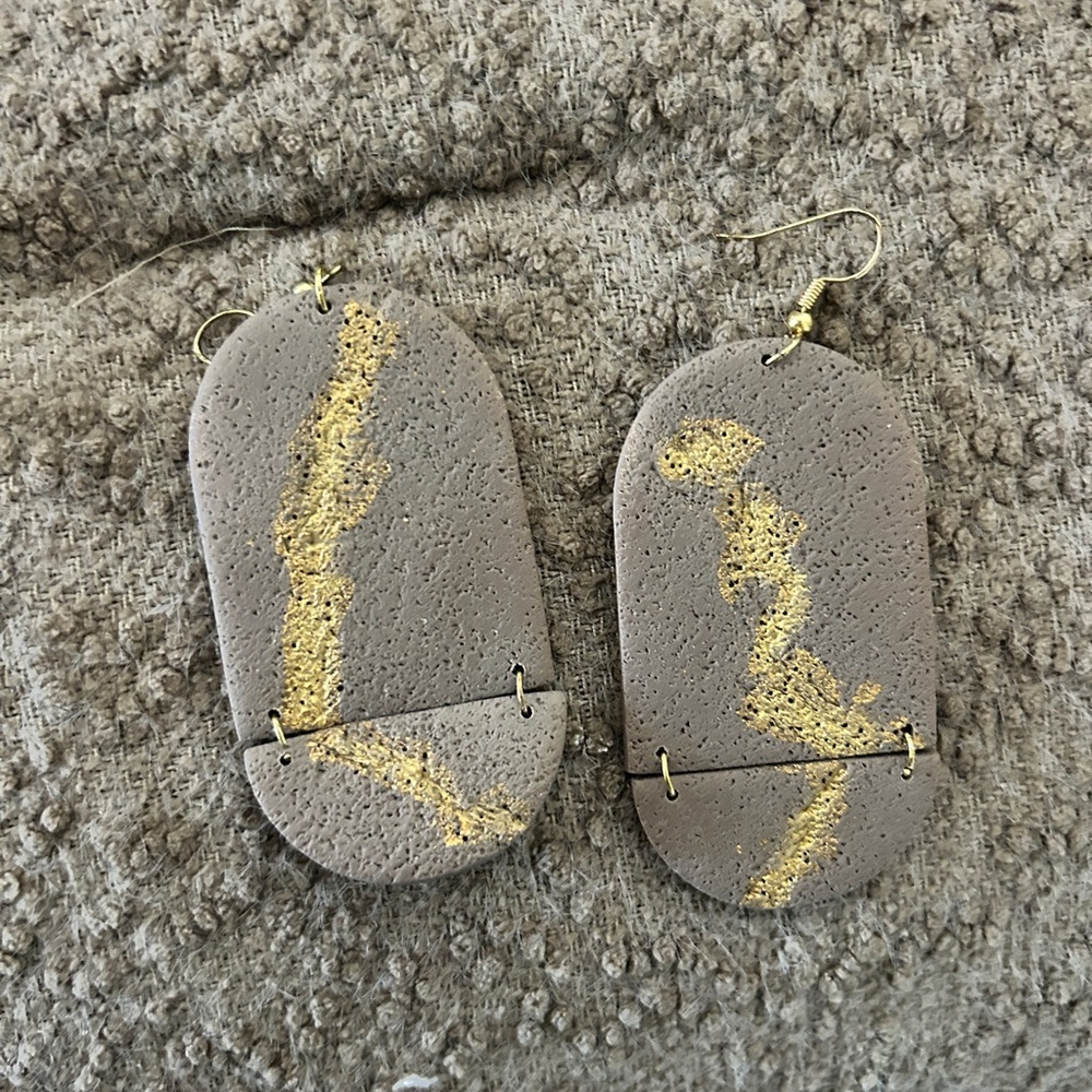 Gold and Brown Textured Earrings